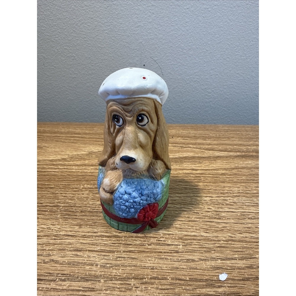 Vintage Jasco 1980 Critter Bells Basset Hound Bath Time Bubbles Hat Bisque Porcl